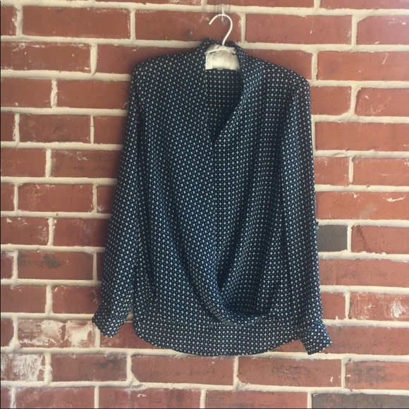 Pleione Mini Print Faux Wrap Blouse Size Small - Picture 9 of 10